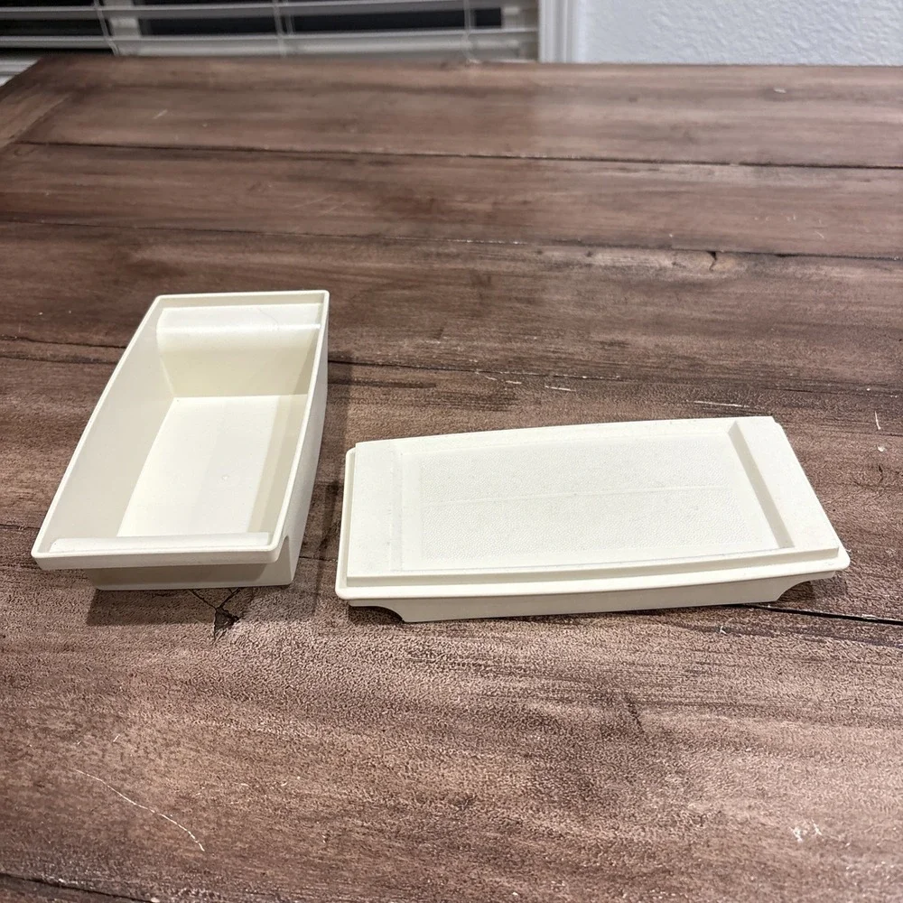 Vintage‎ Tupperware 2 Stick Butter Dish Almond Base & Lid 1511 1512